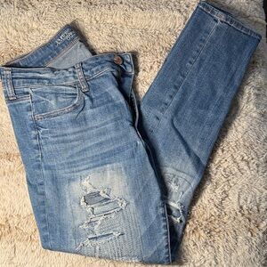 American Eagle Outfitters Light Blue Distressed Jeggings